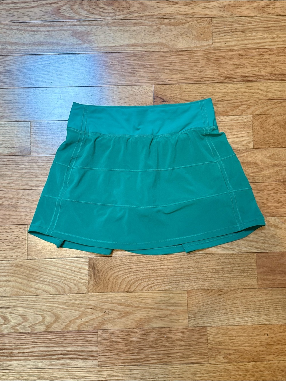 Lululemon Pace Rival Skort - Size 4 - Kelly Green